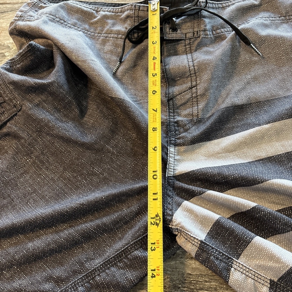 O'Neill Board Shorts Mens Medium Gray Stripe Surf Swim Trunks Quick Dry Pocket38 - Picture 5 of 8